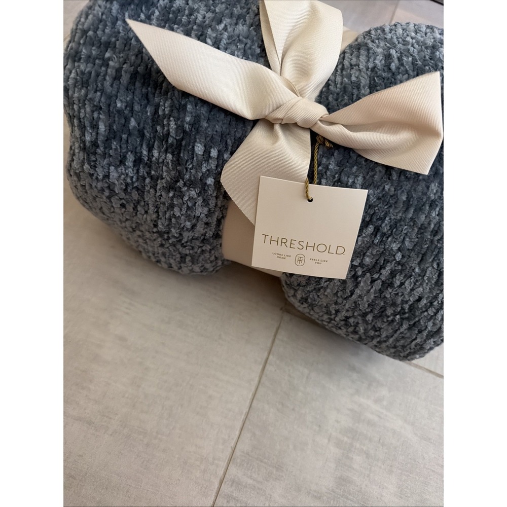 Threshold Chenille Throw Blanket Blue 50 x 60 In Soft Cozy Rectangular New